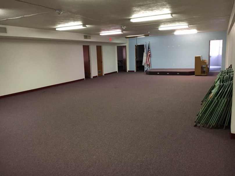 4月9日 旧场地的最后一次主日崇拜